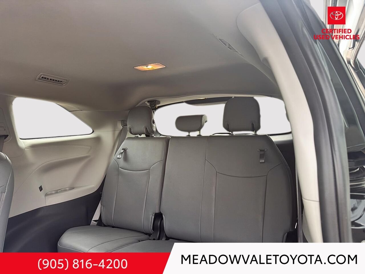 2024 Toyota Sienna Black Mississauga - photo #21