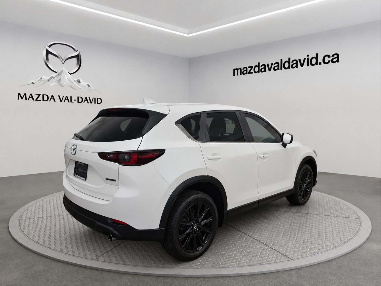 Mazda CX-5 kuro 2023 Blanc Val-David - photo #5