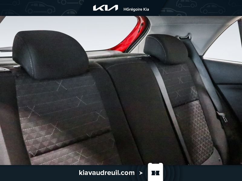 Kia Rio 5 2022 Rouge Laval - photo #23