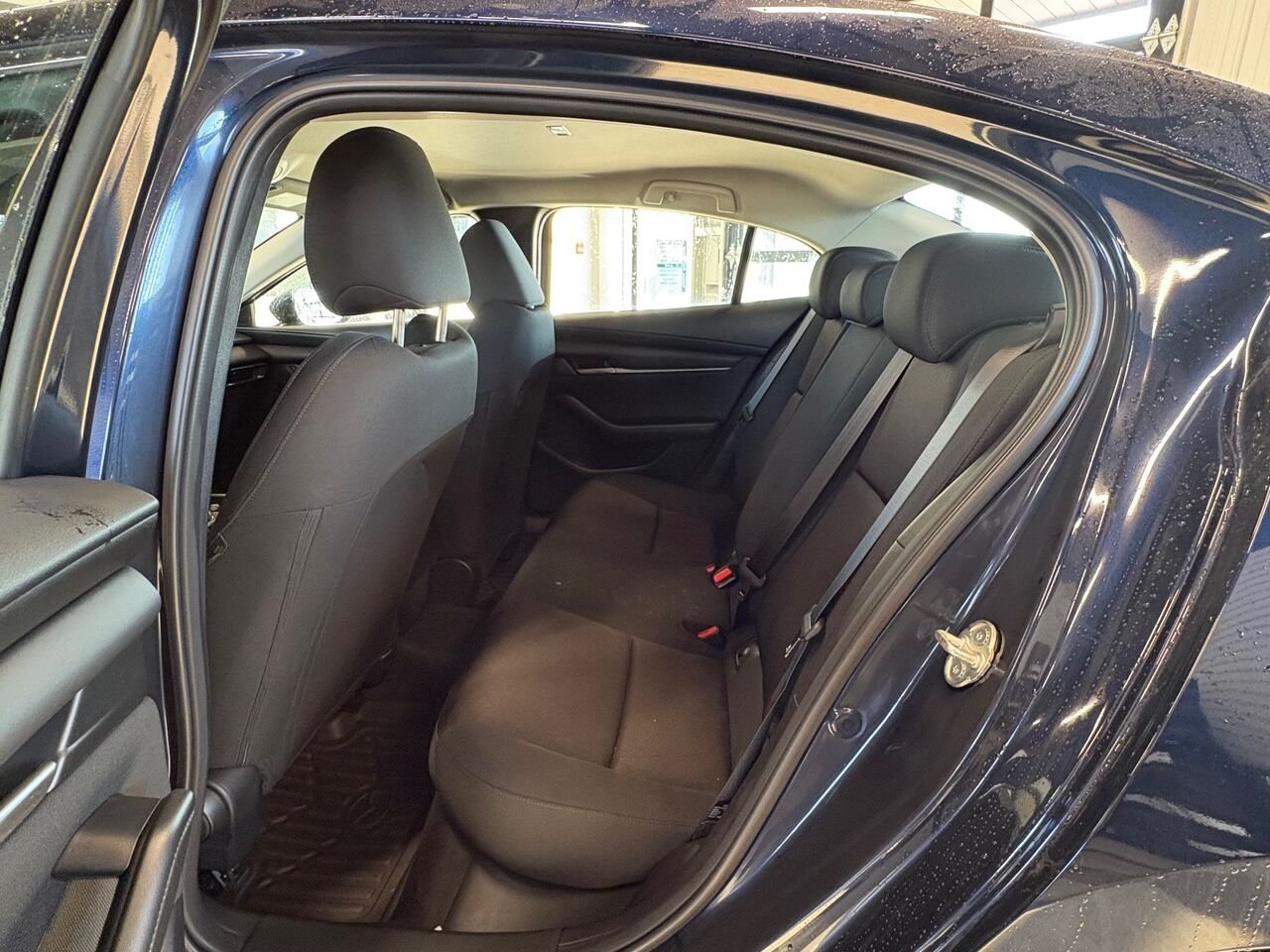 2026 MAZDA Mazda3 GX Deep Crystal Blue Mica Châteauguay - photo #12