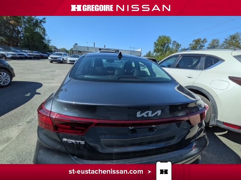 Kia Forte 2024 Gris Laval - photo #11