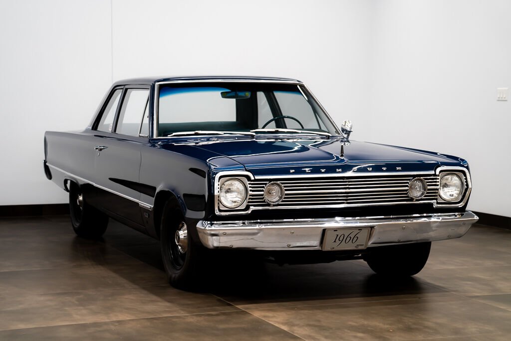 Plymouth Belvedere **PRIX EN USD** 1966 Bleu Montréal - photo #2