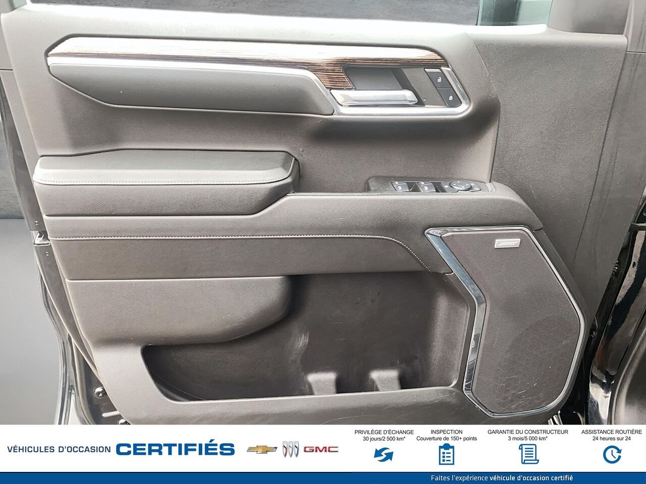 GMC SIERRA Elevation cabine multiplace 4RM 157 po 2024 Noir Montmagny - photo #10