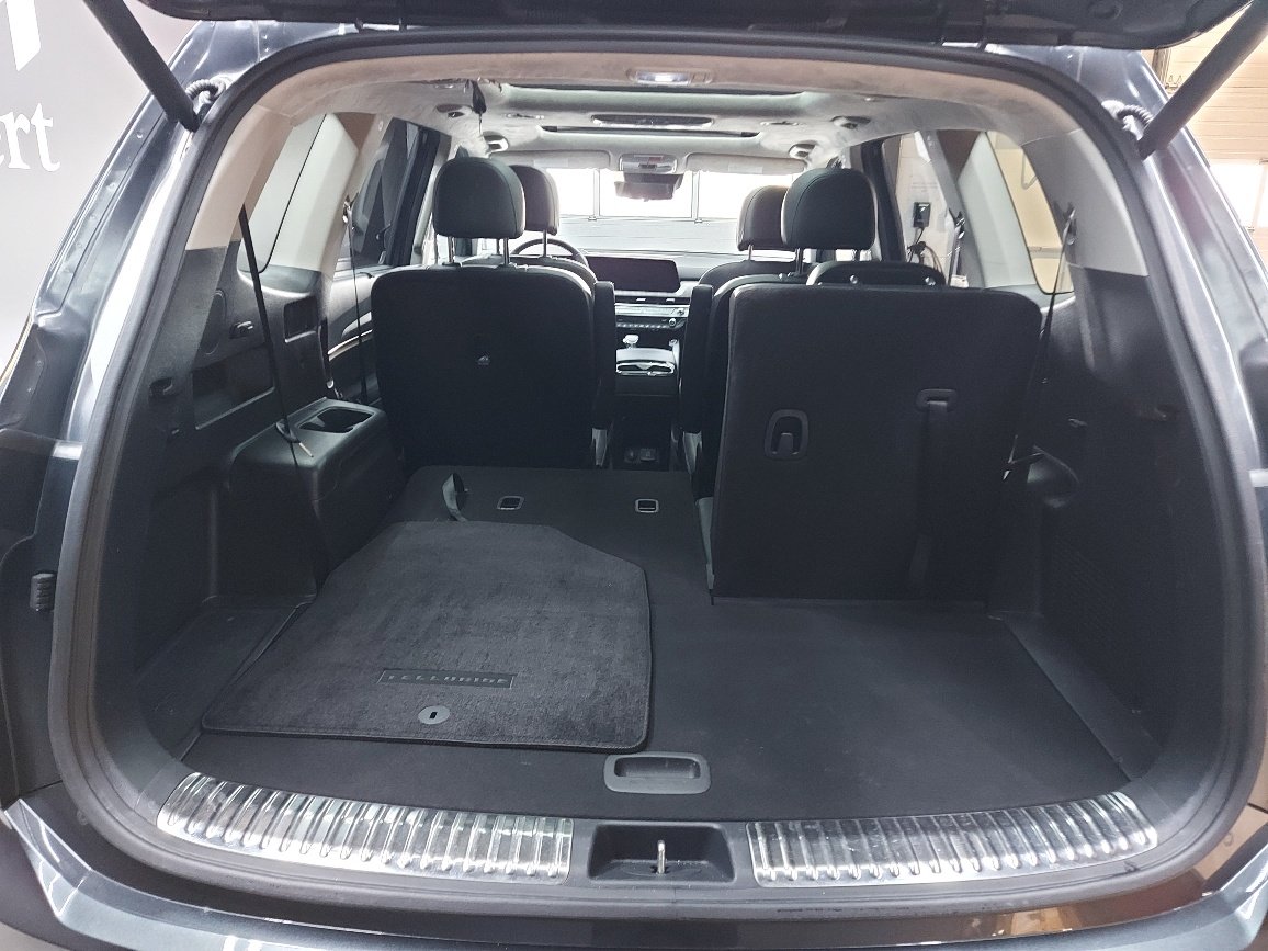 2024 Kia Telluride Grey Blainville - photo #13