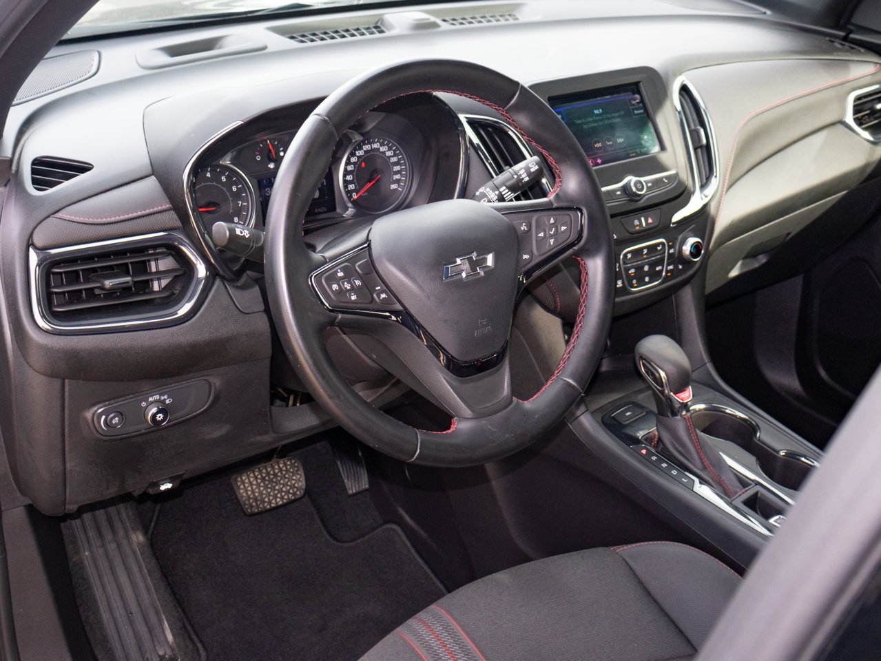 2024 Chevrolet Equinox AWD 4dr RS Black Sherwood Park - photo #19