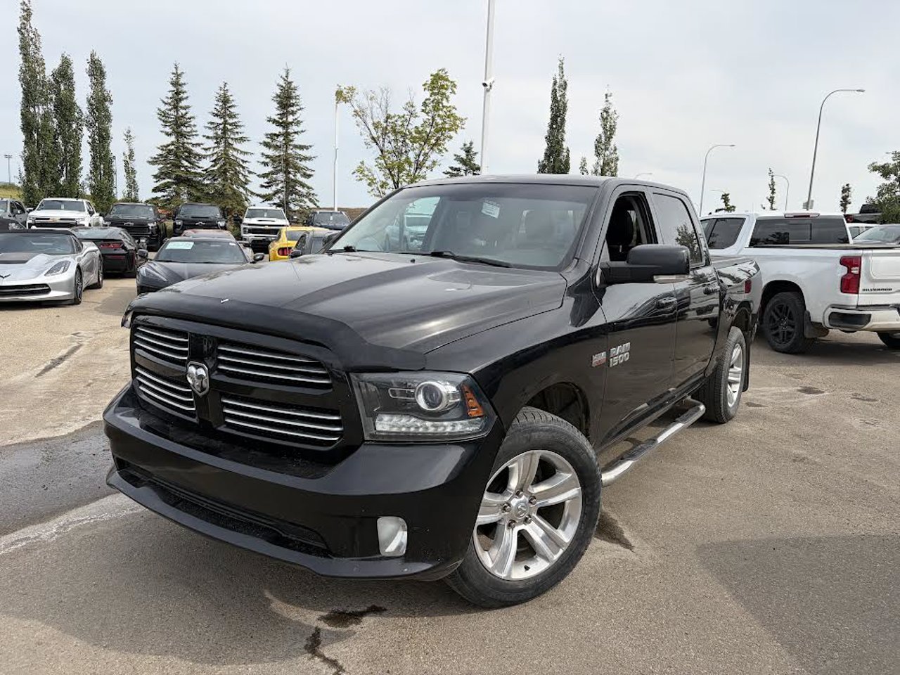 2017 Ram 1500 4WD Crew Cab 140.5 Sport Black Sherwood Park - photo #6