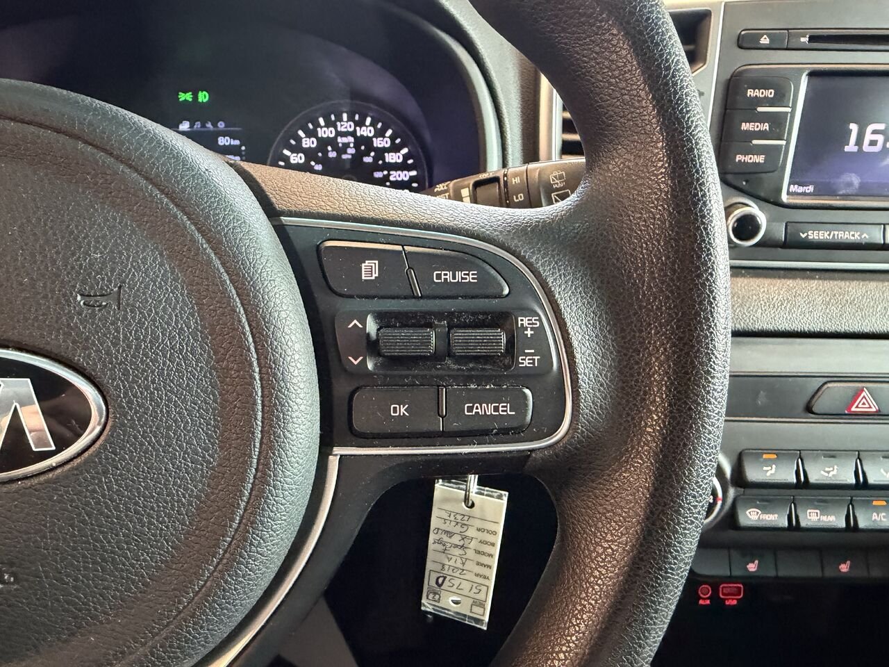 2018 Kia Sportage Silver Saint-Eustache - photo #12