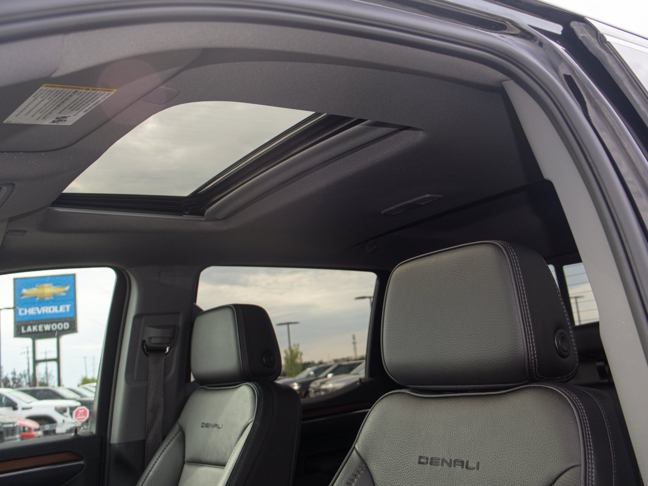 2025 GMC Sierra 1500 4WD Crew Cab 147 Denali Black Sherwood Park - photo #19