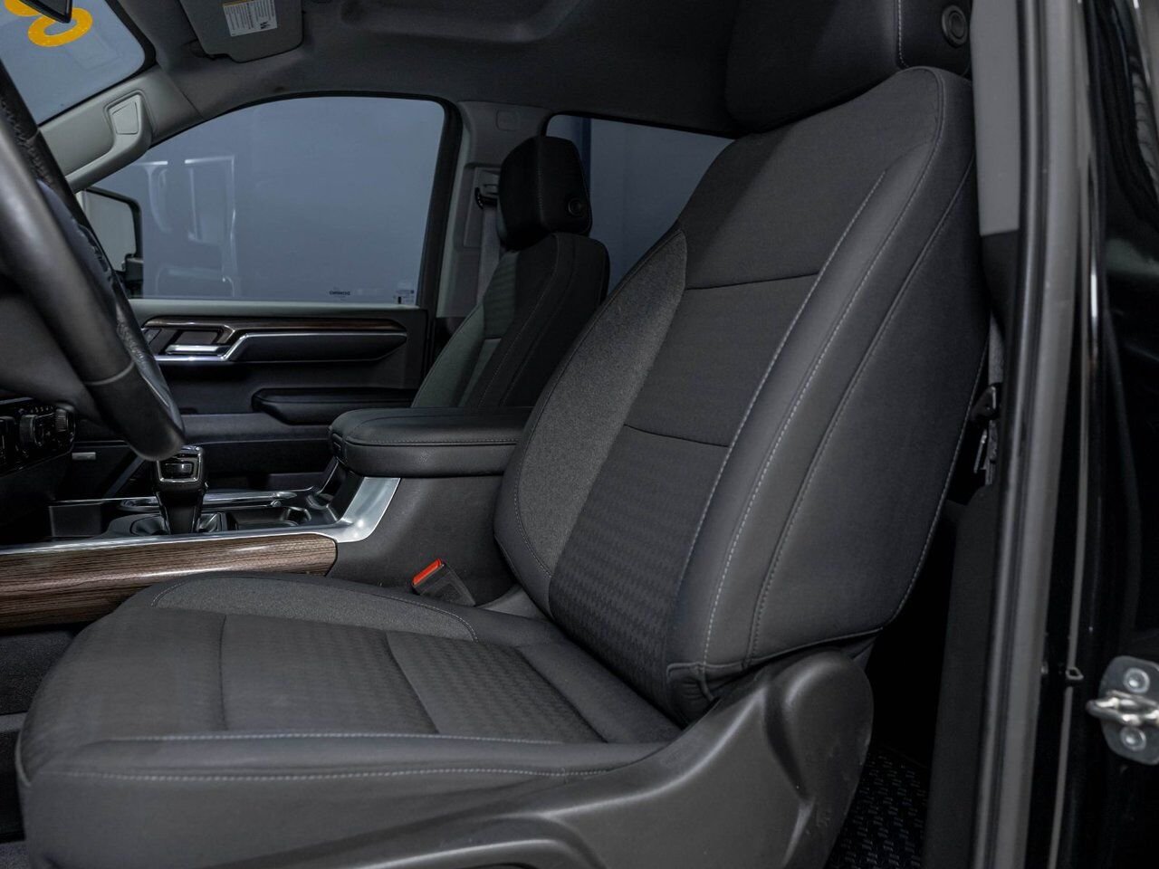 2024 Chevrolet Silverado 1500 RST TRUE NORTH NHT CREW 4X4 V8 *NAV BOSE BEDLINER Black Saint-Jérôme - photo #9