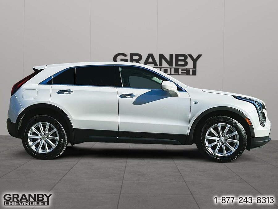 2021 Cadillac XT4 TI 4 portes de luxe White