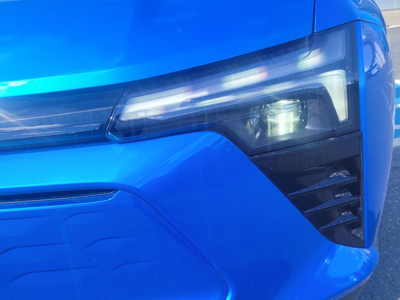 2026 Chevrolet Blazer EV Traction intégrale, 4 portes LT RIPTIDE BLUE METALLIC Thetford Mines - photo #5