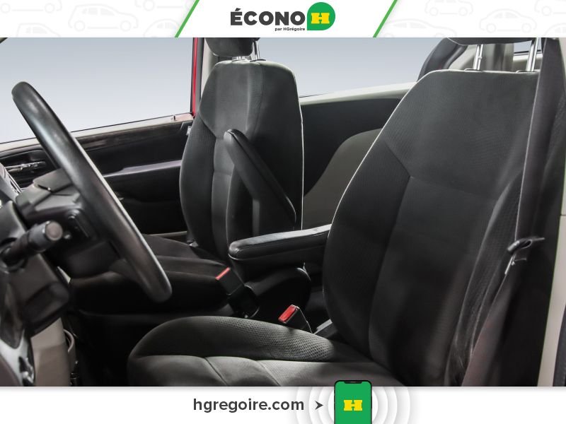 Dodge GR Caravan 821794 | Canada Value Package GR ÉLEC A/C 2016 Rouge Laval - photo #13