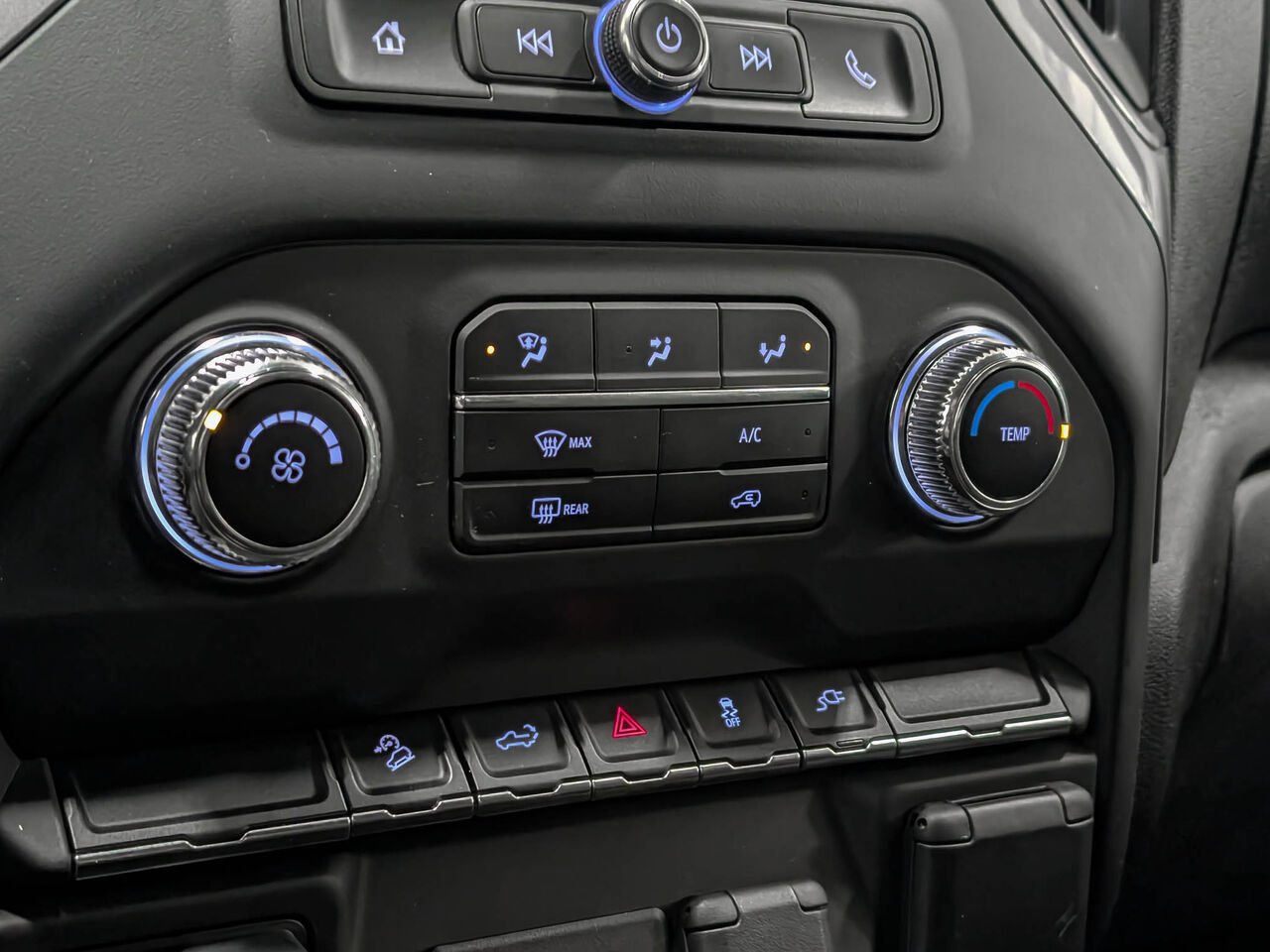 2021 GMC SIERRA 1500 CAISSE STANDARD DE 6 PIEDS 6 X31 4x4 Moteur V8 5.3L 6 Places Other Sherbrooke - photo #15