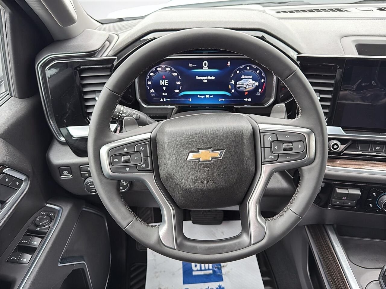 CHEVROLET Silverado 1500 LT 2026 BLANC SOMMET Saint-Hyacinthe - photo #9