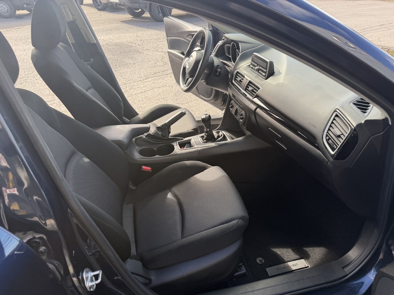 Mazda Mazda3 2015 Bleu Lac Mégantic - photo #13