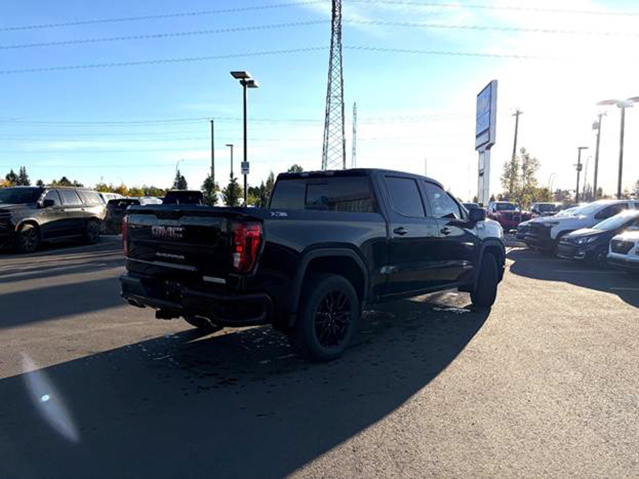2025 GMC Sierra 1500 4WD Crew Cab 147 Elevation Black Sherwood Park - photo #4