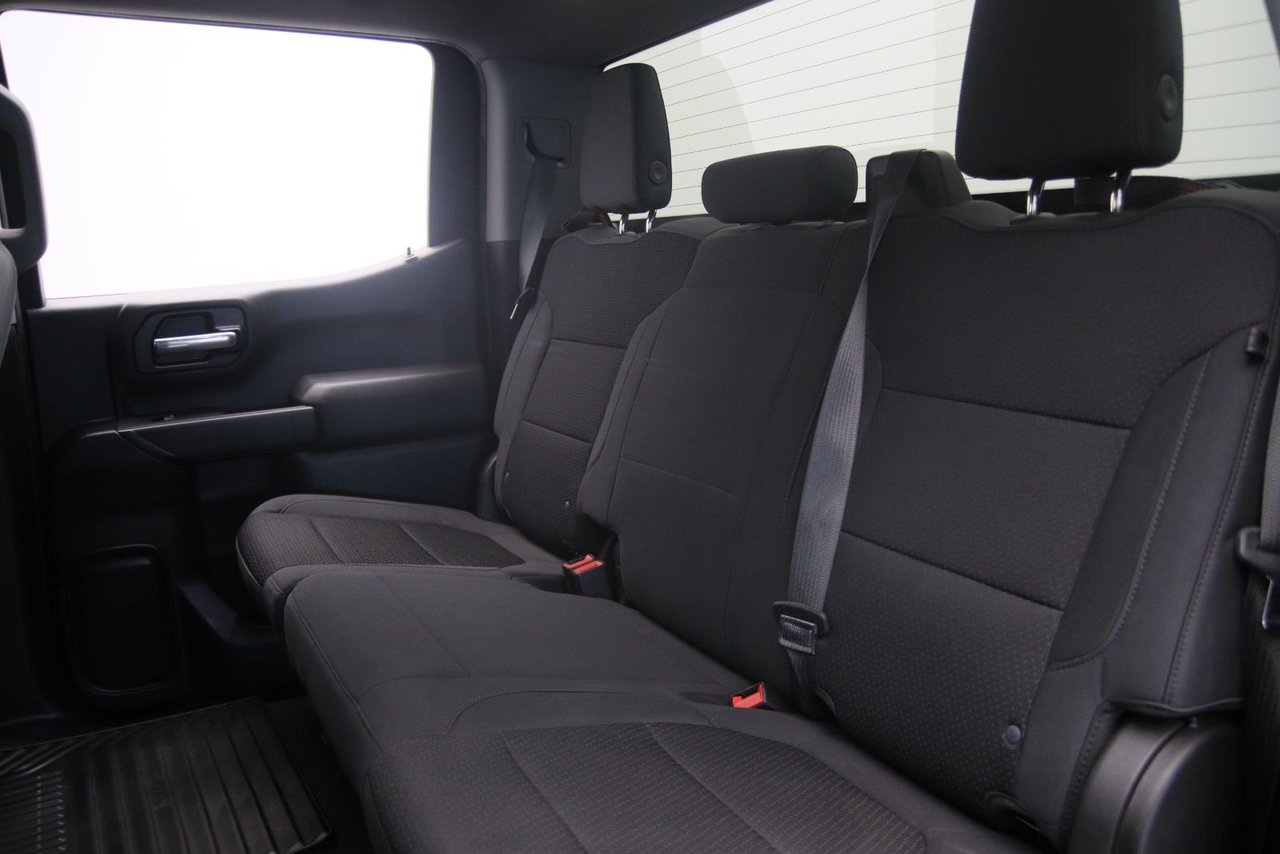 Chevrolet Silverado 1500 Custom 2020 Noir Baie-Comeau - photo #5