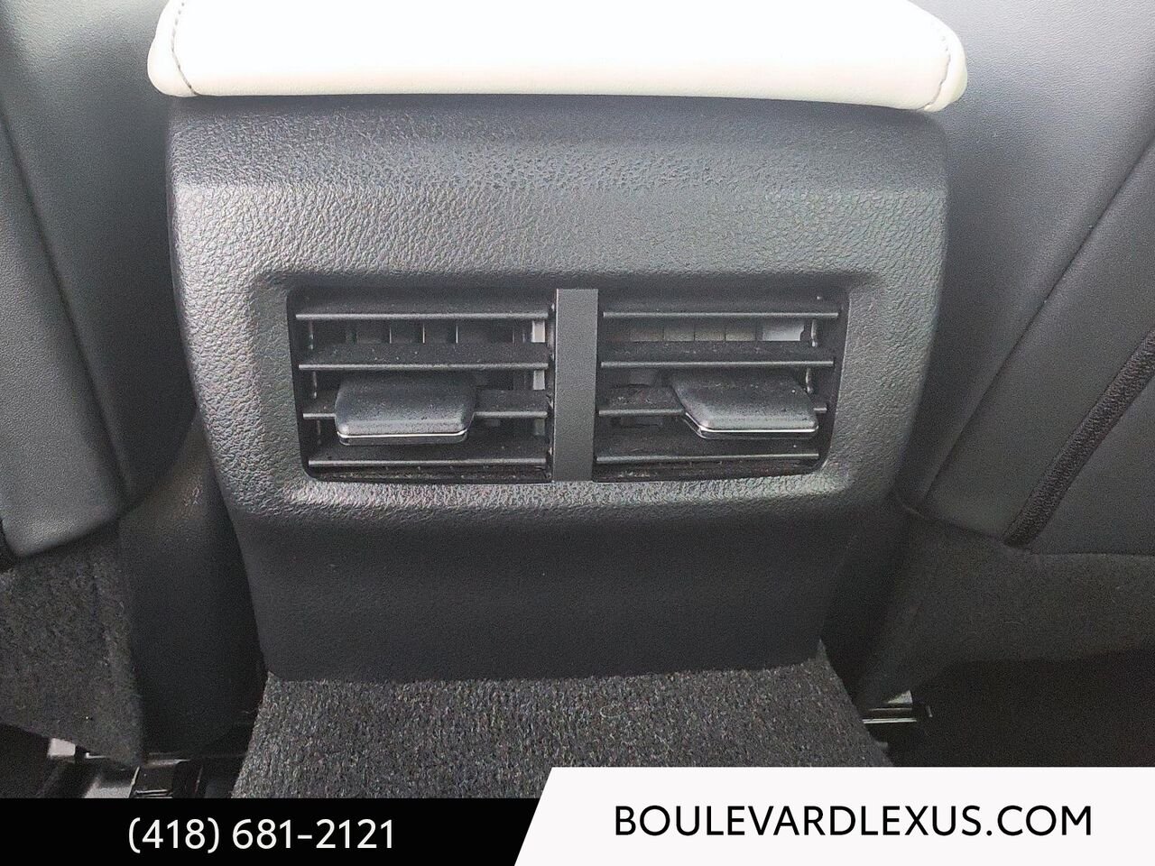 2024 Lexus IS 19934B | IS 350 TI Red Quebec - photo #18