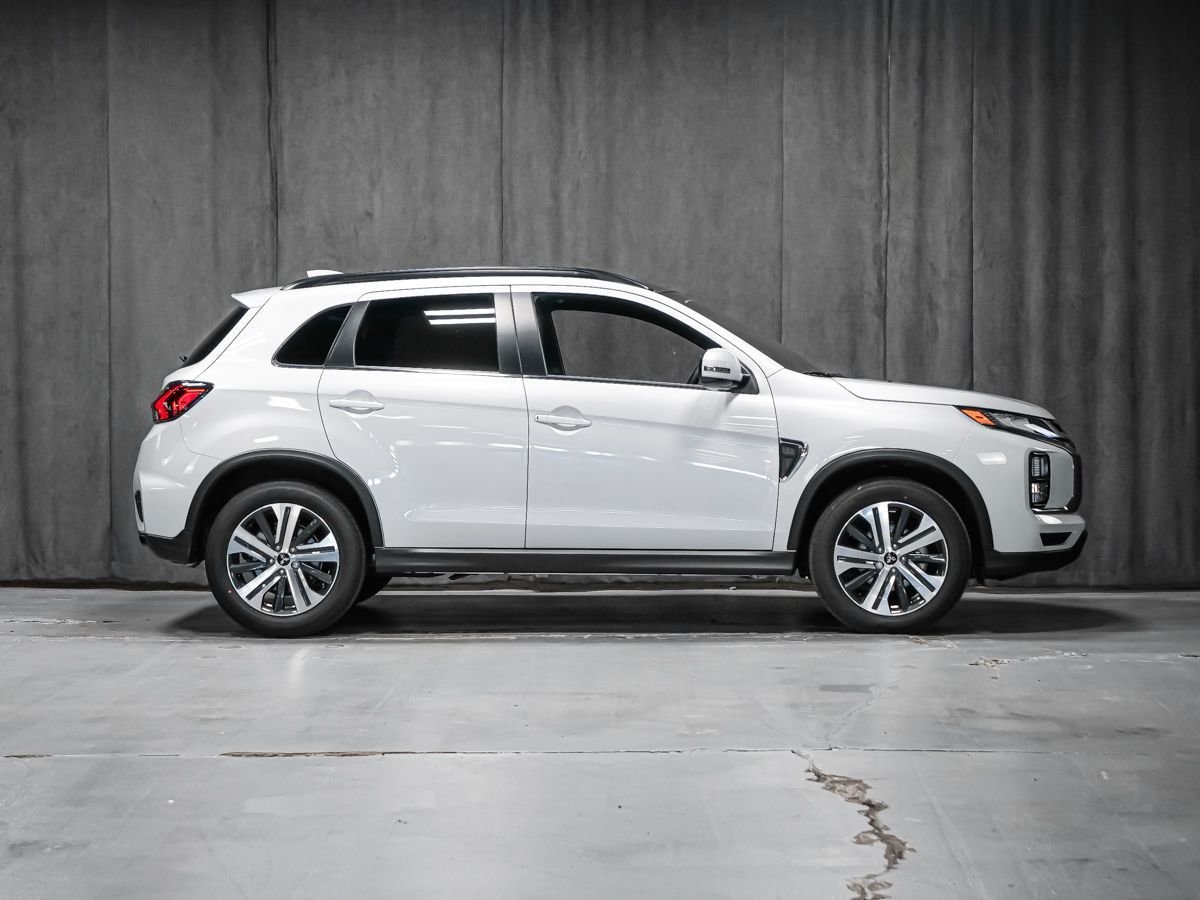 Mitsubishi RVR GT 2026 Blanc diamant Montréal - photo #2