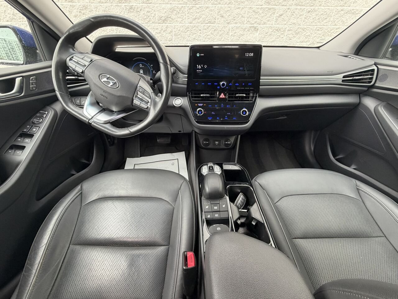 2021 Hyundai Ioniq Electric Ultimate Blue Laval - photo #18