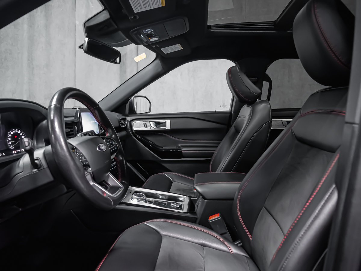 Ford Explorer ST-LINE TOIT OUVRANT VOLANT CHAUFFANT 2023 gray Montréal - photo #17