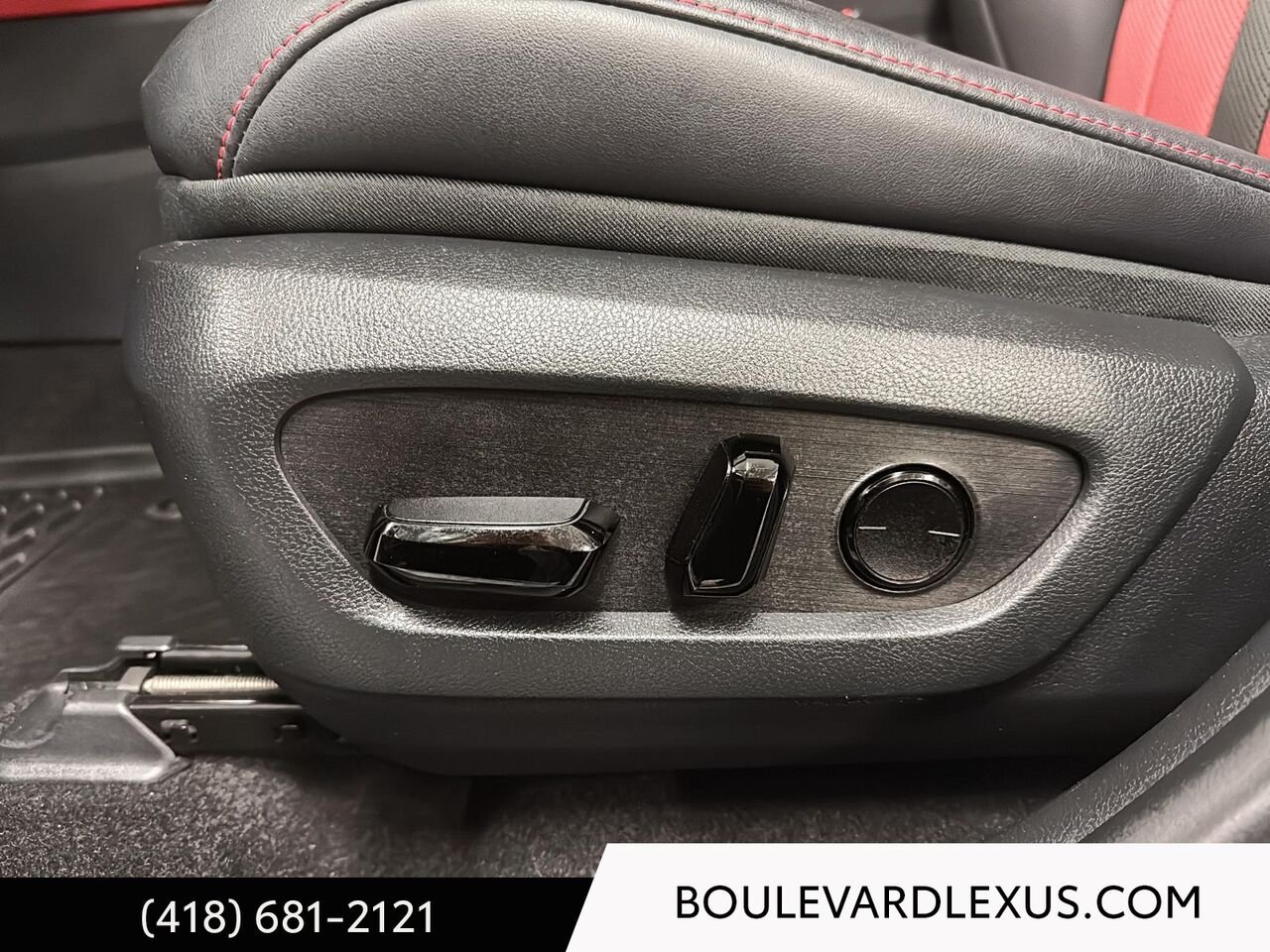 Lexus NX 19447A 2022 Blanc Québec - photo #9