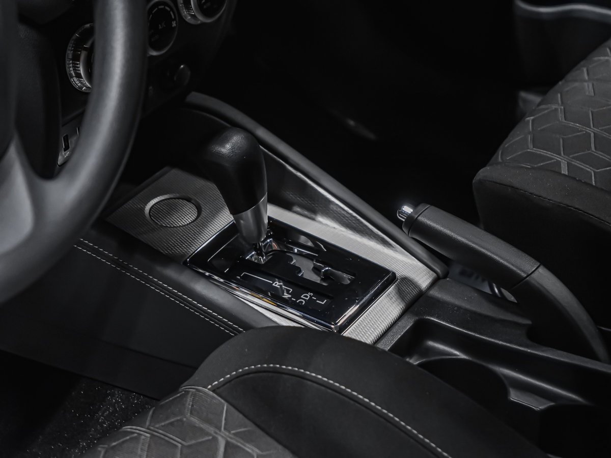 Mitsubishi RVR ES FWD CARPLAY CAMÉRA SIÈGES CHAUFFANTS 2025 Gris Montréal - photo #6