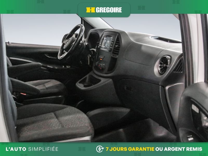 Mercedes Benz Metris 2023 Blanc Blainville - photo #21