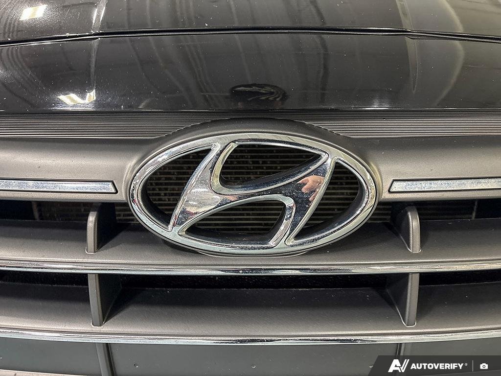 2019 Hyundai Elantra 2602298A | Luxury Black Edmonton - photo #8