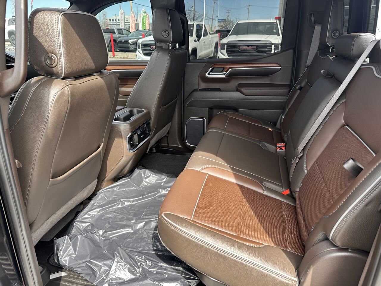 GMC SIERRA K1500 DENALI Denali cabine multiplace 4RM 147 po 2023 Noir Gatineau - photo #15