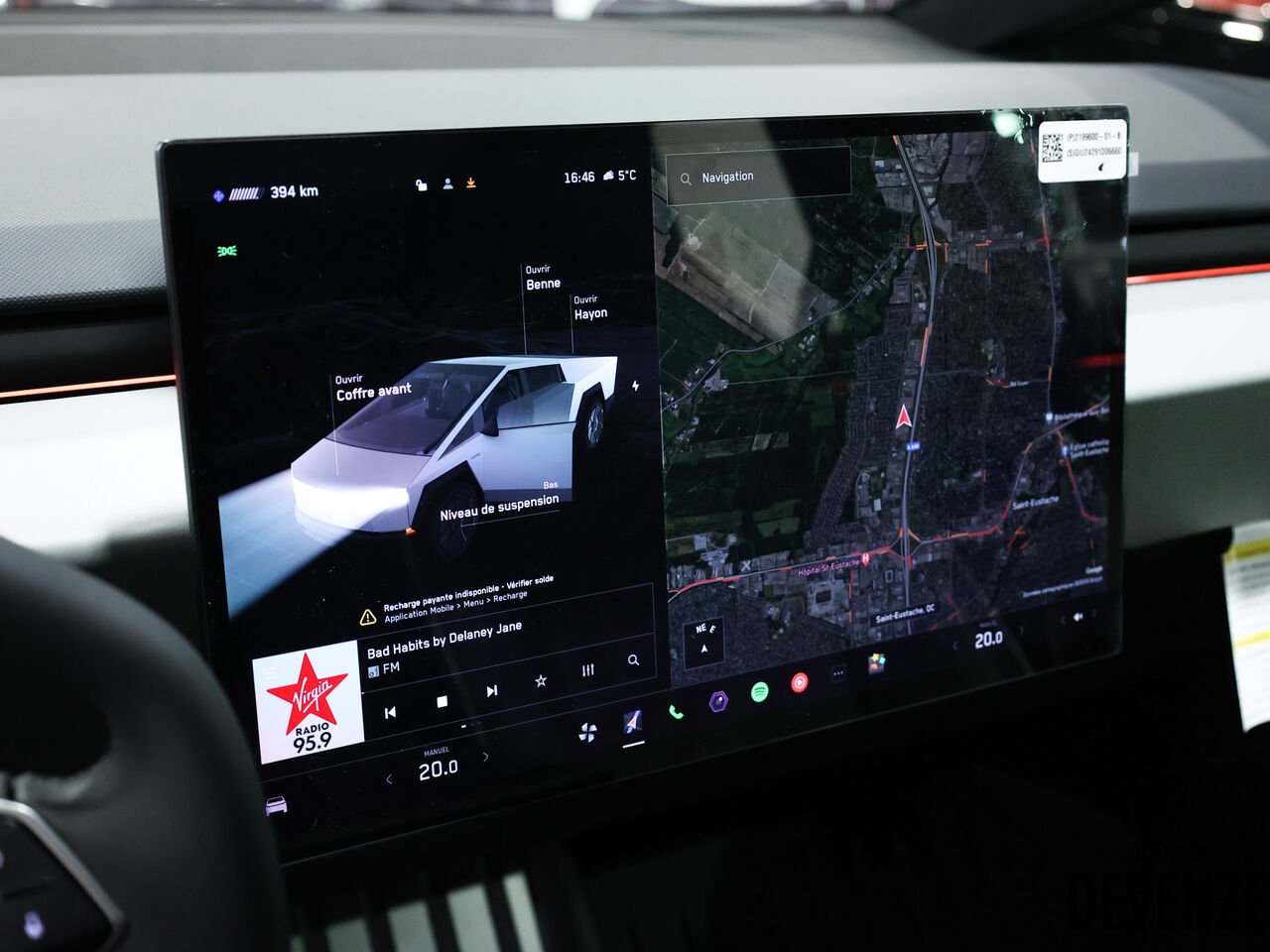 2024 Tesla Cybertruck Silver Saint-Eustache - photo #18