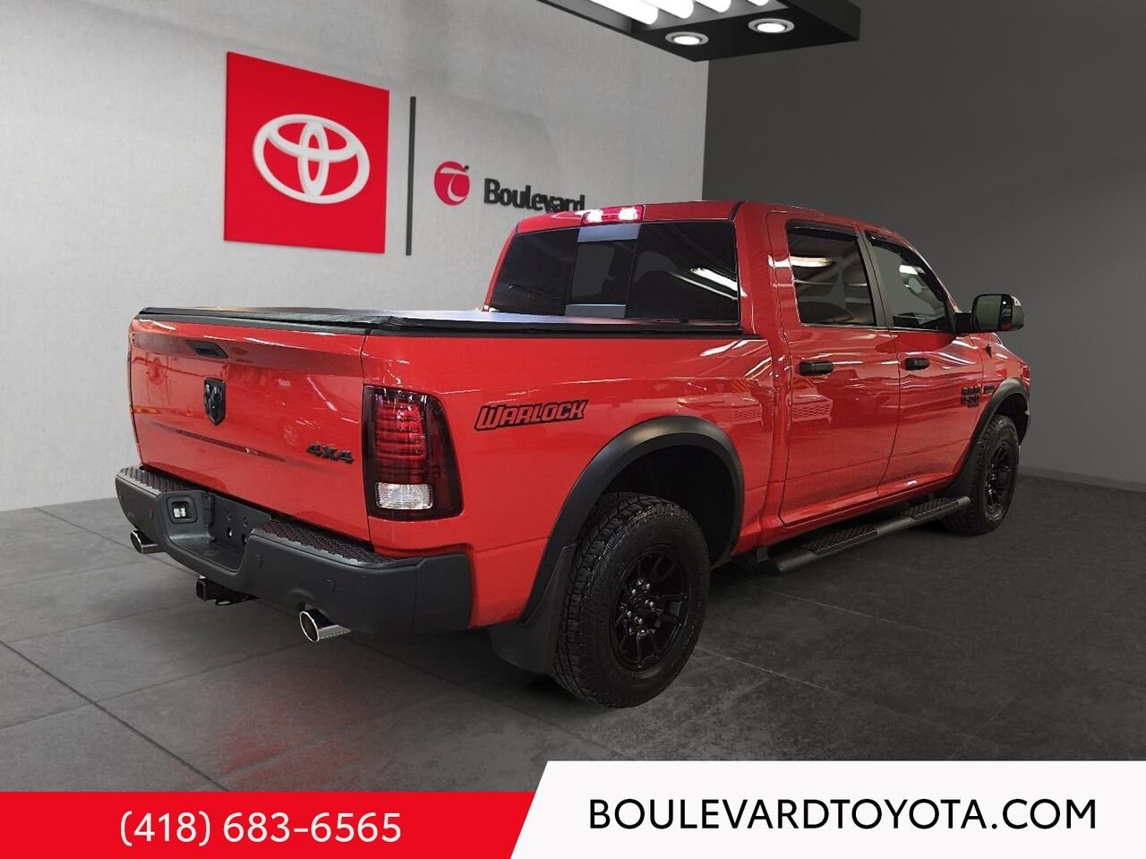 2021 Ram 1500 CLASSIC 100207B-50 | WARLOCK, 4X4 CABINE DE 5 PI 7 PO Red Québec - photo #4