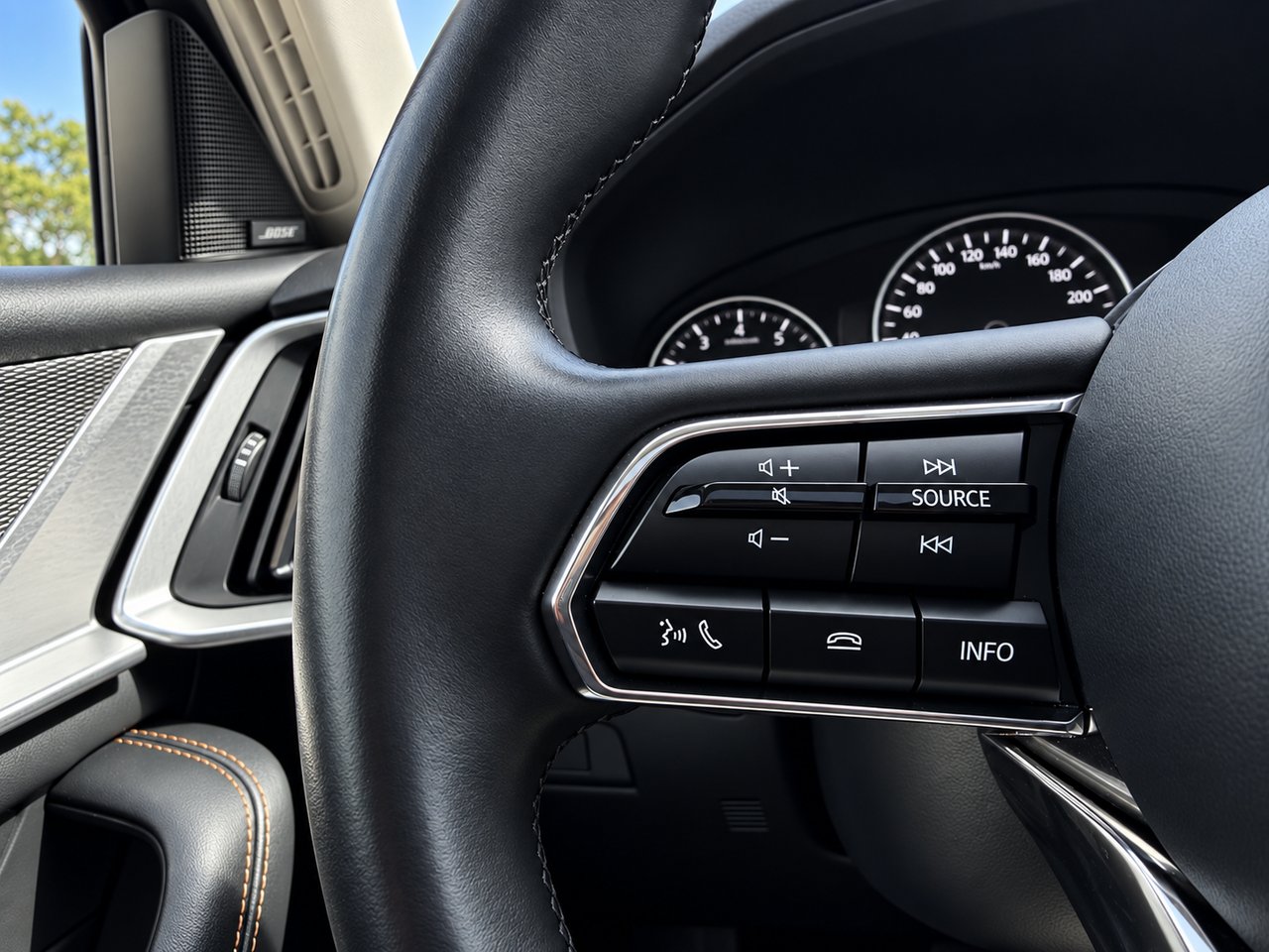 2024 Mazda CX-90 MHEV GT Grey Châteauguay - photo #17