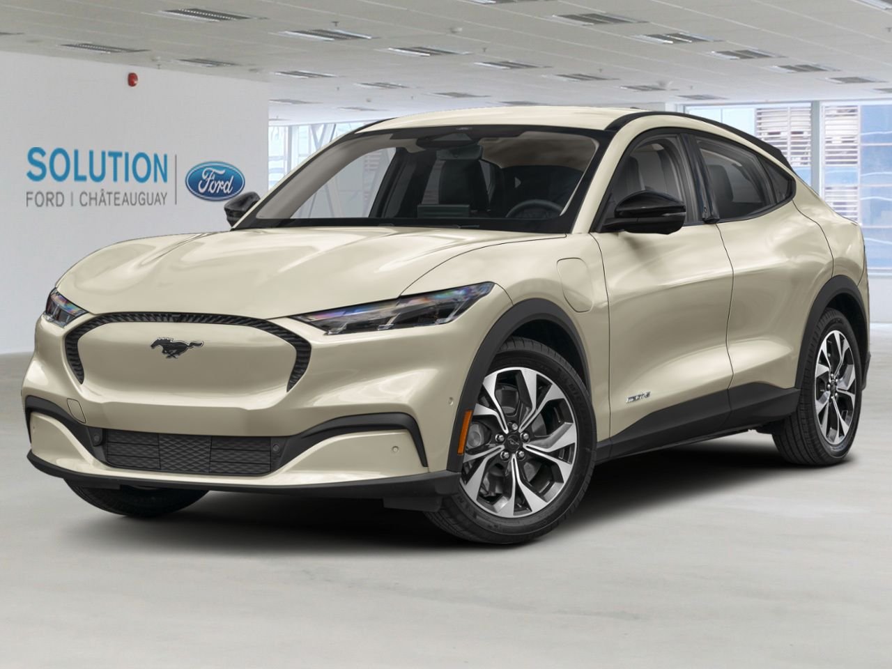 2026 Ford Mustang Mach-E Desert Sand Châteauguay - photo #0