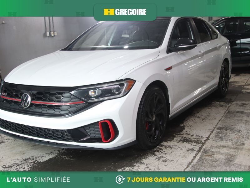 2023 Volkswagen Jetta White Laval - photo #2