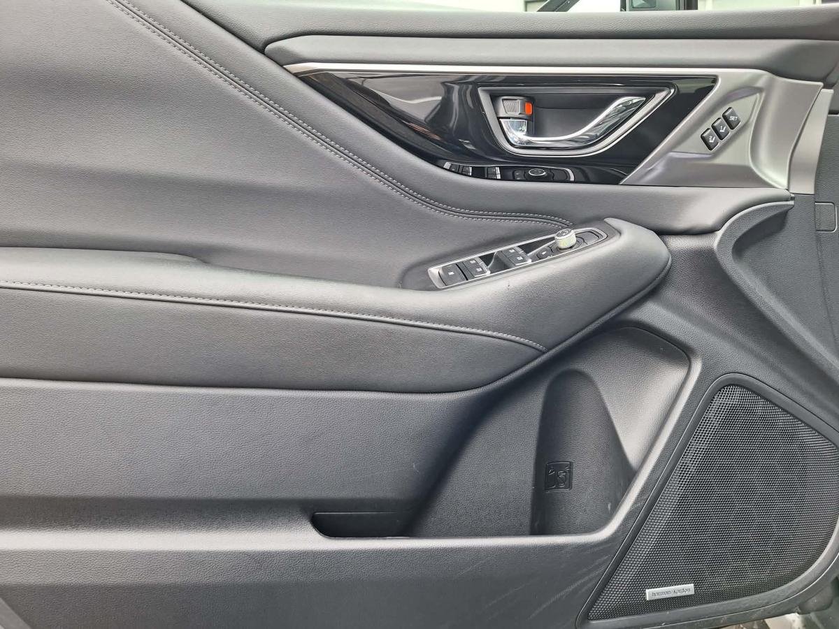 2021 Subaru Outback Grey  - photo #19