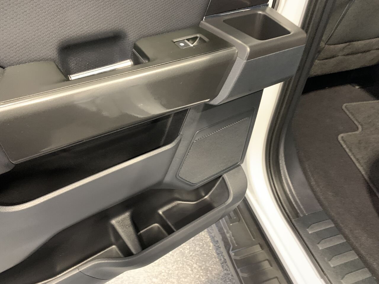 2023 Ford F-150 SUPERCREW XLT SPORT White Saint-Eustache - photo #23