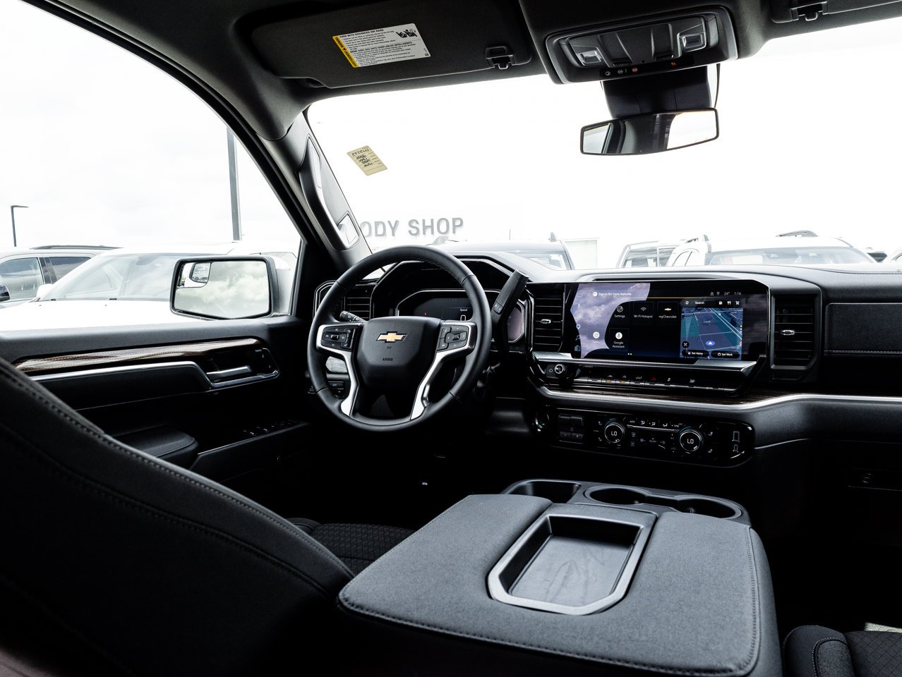 2026 Chevrolet Silverado 1500 4WD Crew Cab 147 LT White Sherwood Park - photo #27