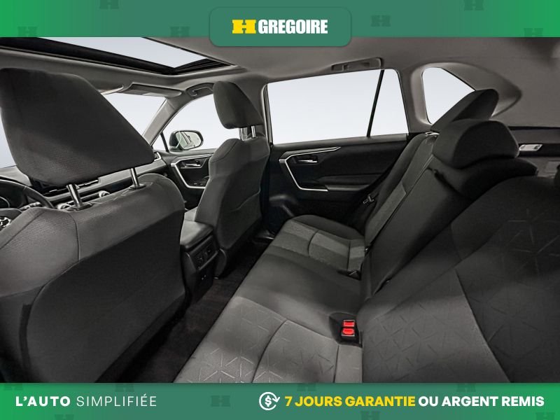 2021 Toyota Rav 4 Black Blainville - photo #16