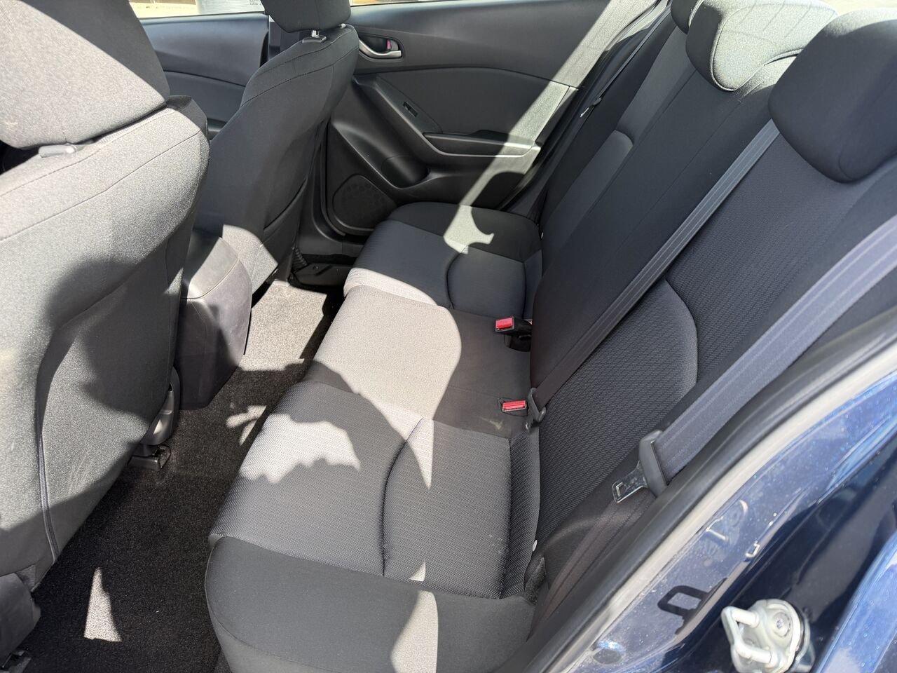 Mazda Mazda3 2015 Bleu Lac Mégantic - photo #10