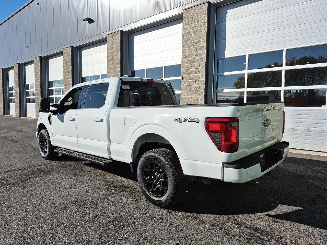 2026 Ford F-150 Oxford White Saint-Jérôme - photo #3