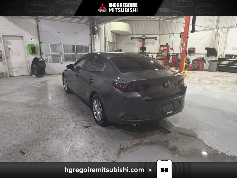 2019 Mazda 3 Grey Saint-Eustache - photo #5