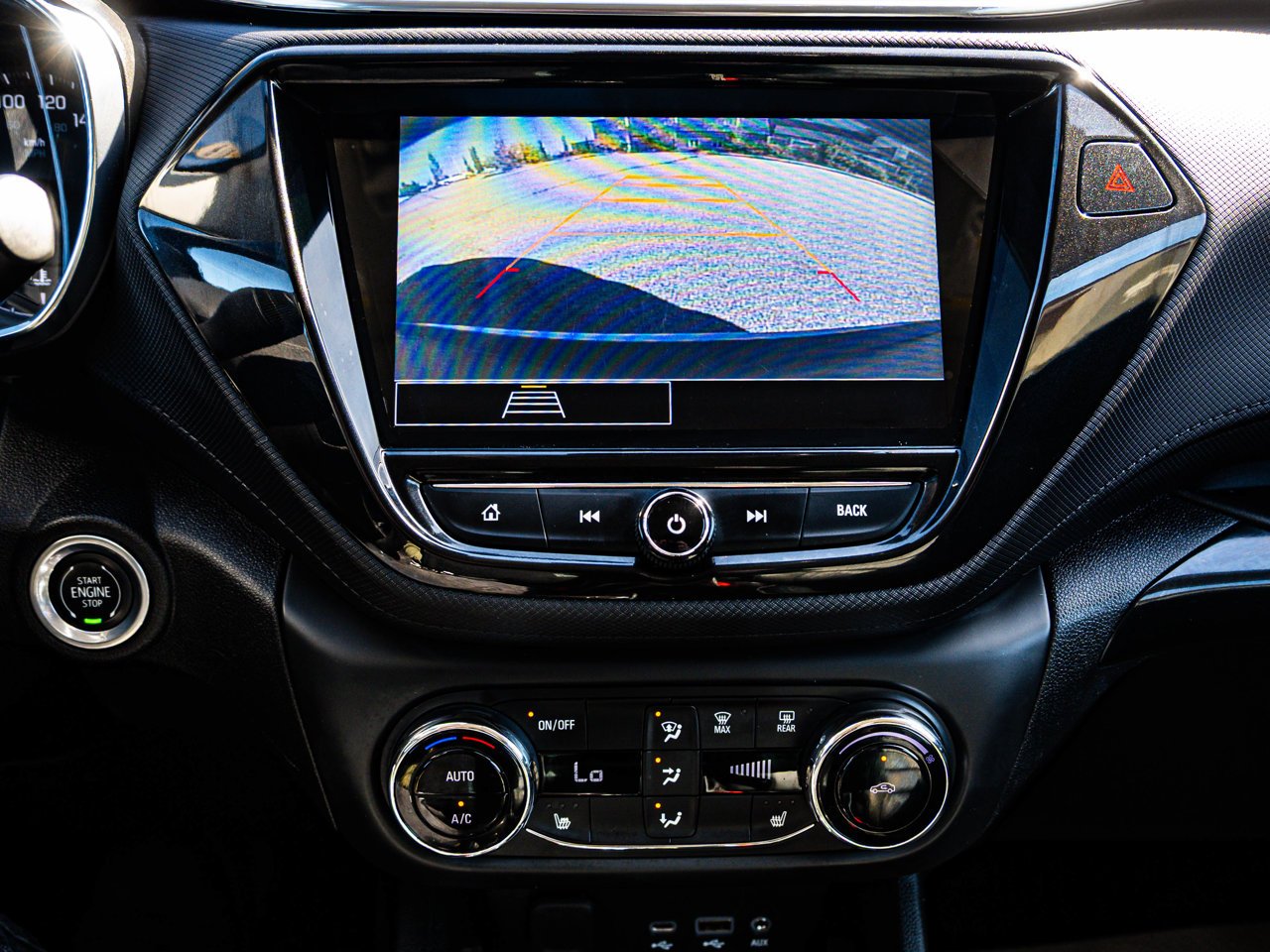 2021 Chevrolet Trailblazer FWD 4dr LT Red Sherwood Park - photo #25