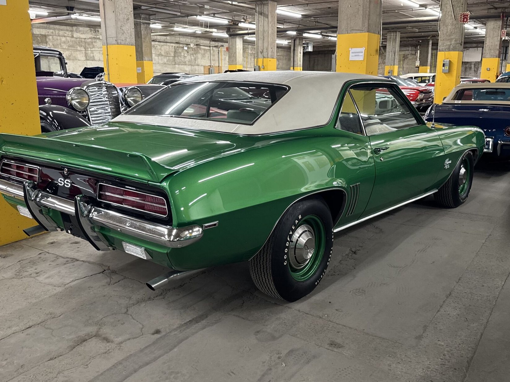 Chevrolet Camaro 1969 Vert Montréal - photo #2