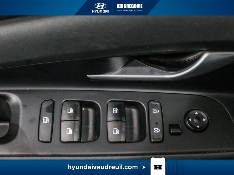 2022 Hyundai Elantra Black Saint-Eustache - photo #16