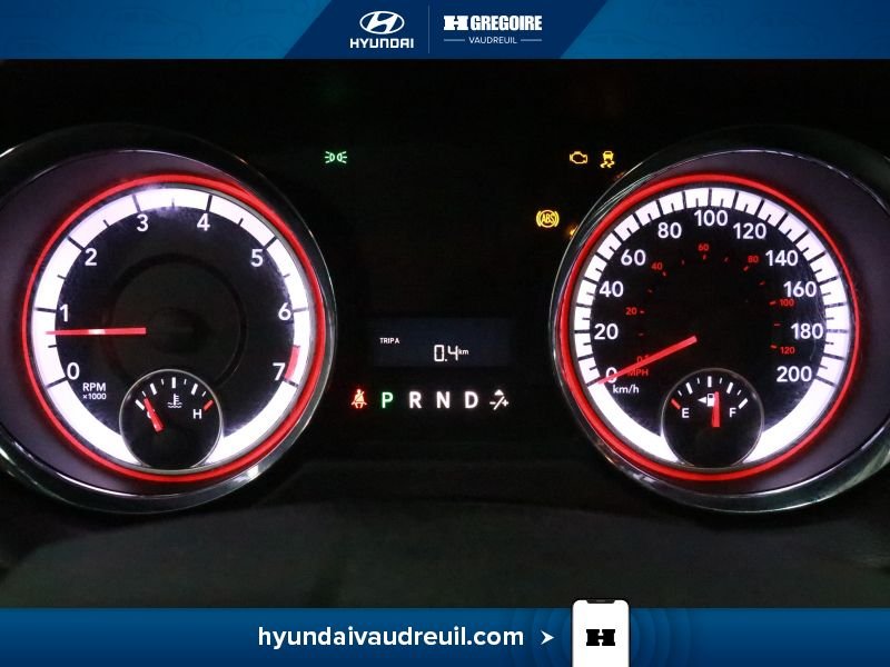 2018 Dodge GR Caravan Red Laval - photo #24