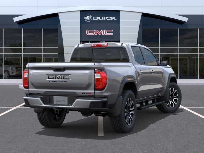 GMC Canyon AT4 cabine multiplace 4RM 2026 Argent métallisé Ottawa & Gatineau - photo #3