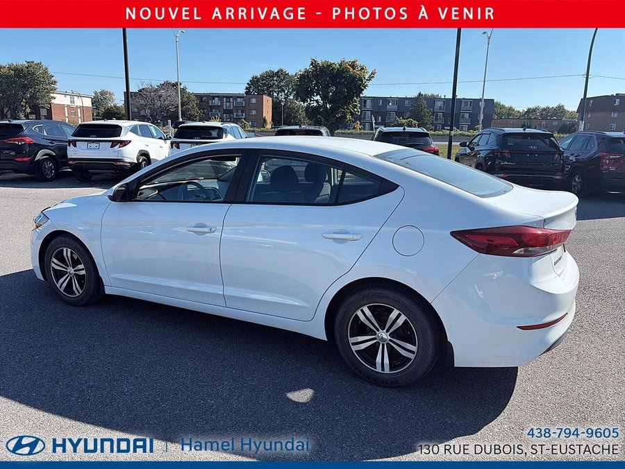 Hyundai Elantra LE AUTOMATIQUE 2017 Blanc