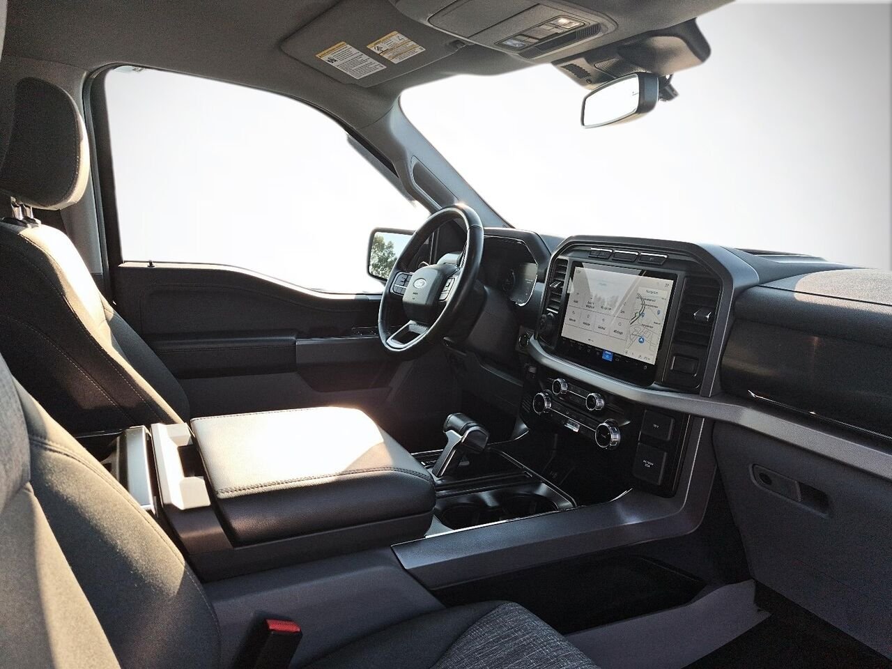2023 Ford F-150 Lightning Black Saint-Jérôme - photo #9