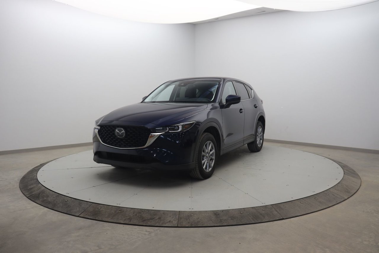 2023 Mazda CX-5 Blue Baie-Comeau - photo #0